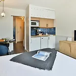 Pierre & Centre Aparthotel 3*