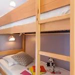 Pierre & Centre Aparthotel 3*