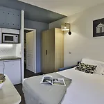 Pierre & Centre Aparthotel La Rochelle (Charente-Maritime)