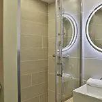 Pierre & Centre Aparthotel