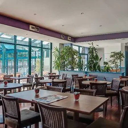 Aparthotel Pierre & Centre 3*