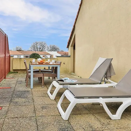 Aparthotel Pierre & Centre 3*