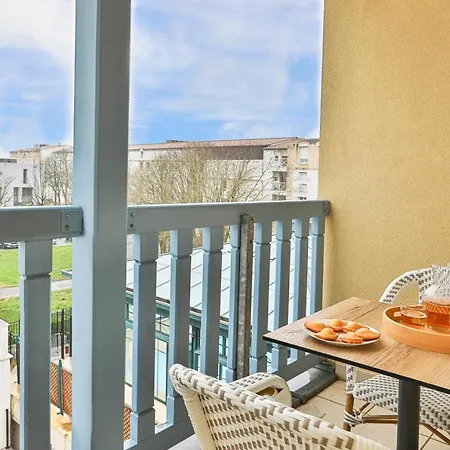 Aparthotel Pierre & Centre 3*