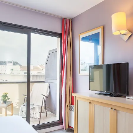 レジデンス ピエール ＆ バカンス サントル アパートホテル 3*