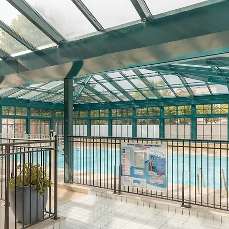 Апарт-отель Pierre & Centre Ла-Рошель