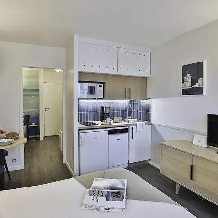 アパートホテル レジデンス ピエール ＆ バカンス サントル