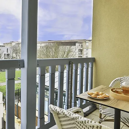 Апарт-отель Pierre & Centre Ла-Рошель