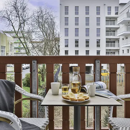 Pierre & Centre Hotel apartamentowy La Rochelle (Charente-Maritime)