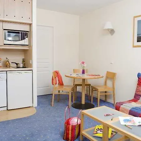 Pierre & Centre Апарт-отель