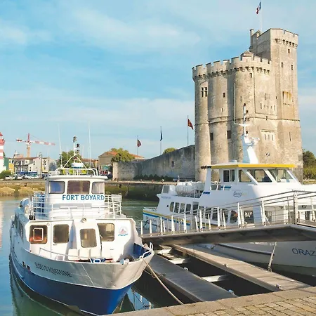 Апарт-отель Pierre & Centre Ла-Рошель