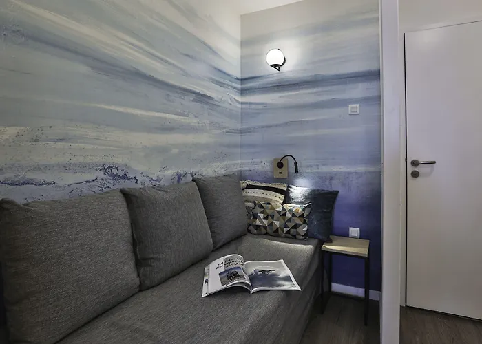 Pierre & Centre Ла-Рошель